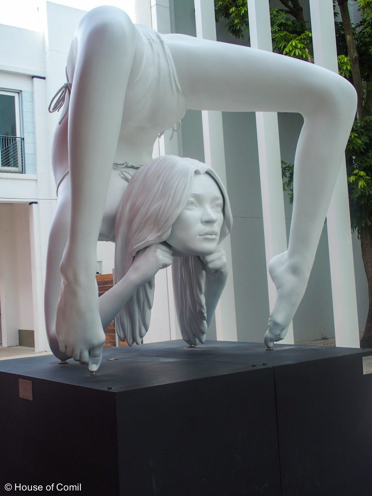 Artist: Myth Fortuna by Mark Quinn - Kate Moss Sculpture.