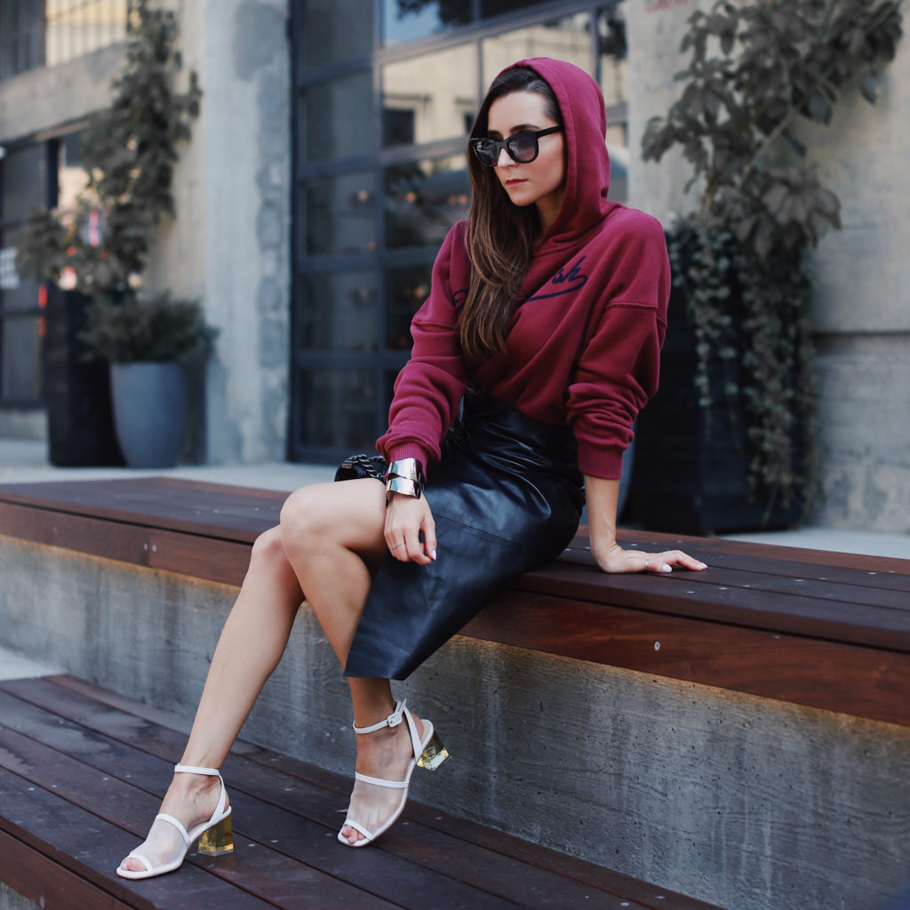 Fall style: Back to work: Back to Hoodies. How to style the hoodie on Houseofcomil.com by Julia Comil French fashion blogger in Los Angeles. Hoodie Shelby by Ba&Sh