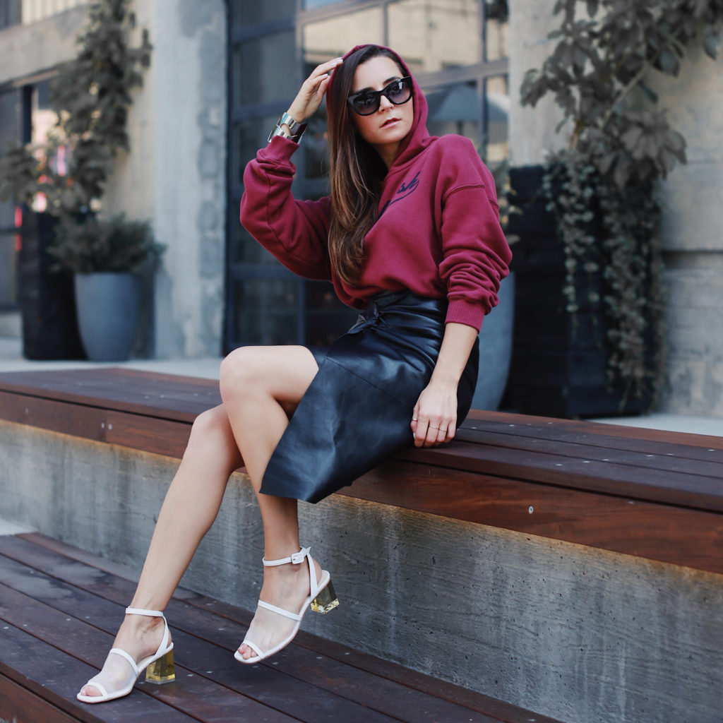 Fall style: Back to work: Back to Hoodies. How to style the hoodie on Houseofcomil.com by Julia Comil French fashion blogger in Los Angeles. Hoodie Shelby by Ba&Sh