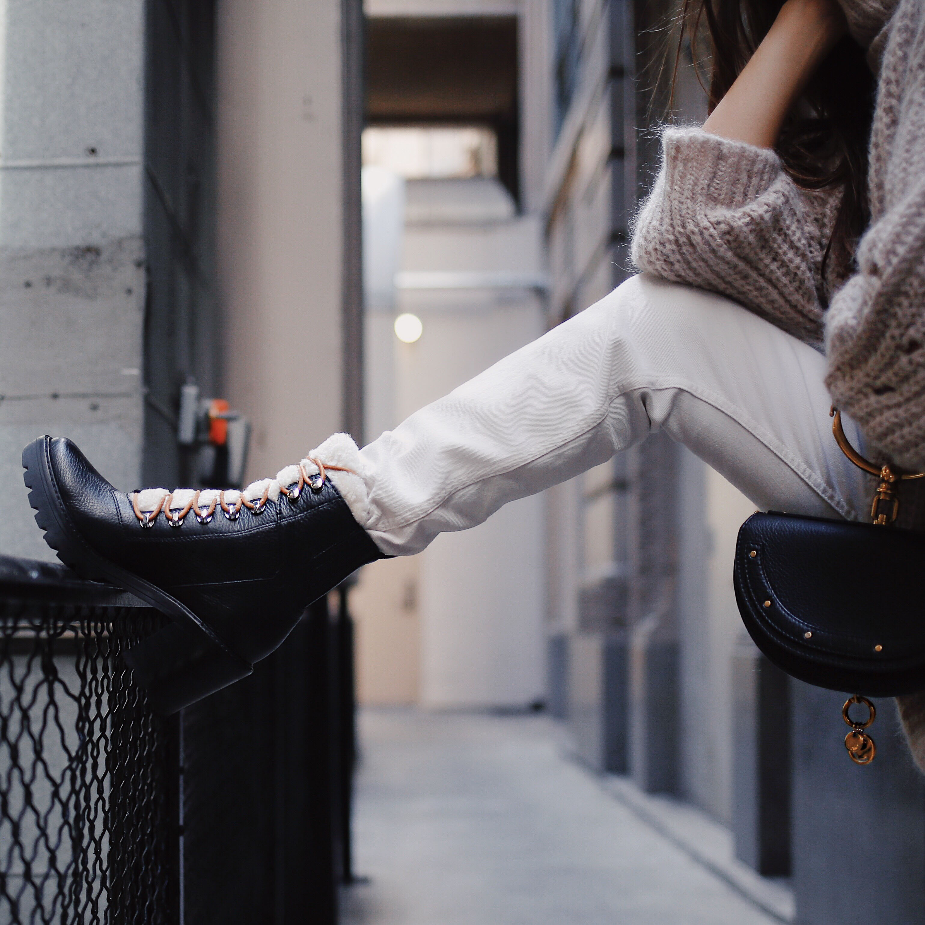 sherpa combat boots