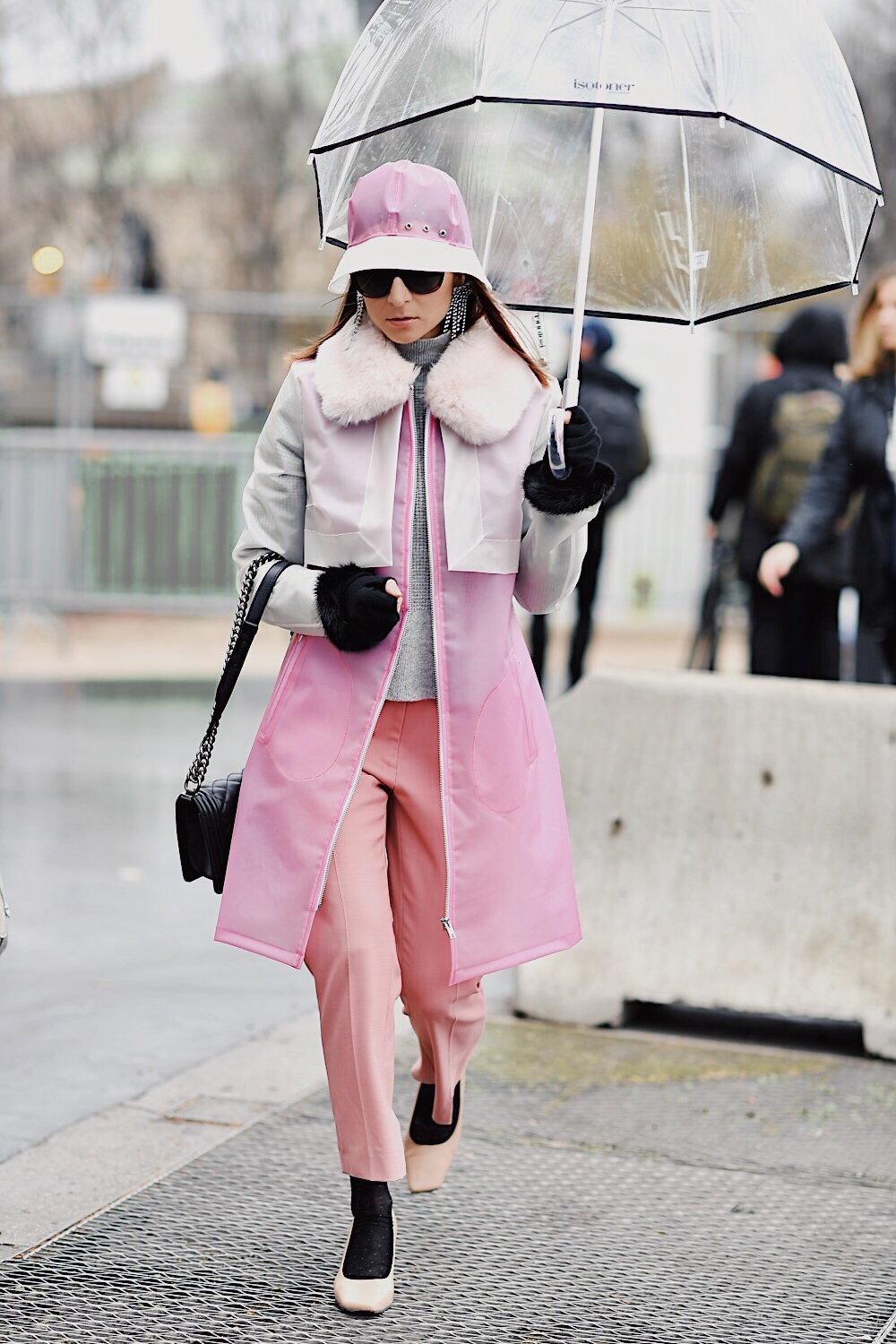 Chanel Street Style Paris Fashion Week Fall 2019 / March 2019 Julia Comil / French Fashion Blogger in Los Angeles Outfit for PFW Fall Winter 2019 show - wearing La Seine et Moi coat and bucket hat, demain officiel pants, chanel boy bag and chanel sunglasses, crystal earrings Isabel Marant