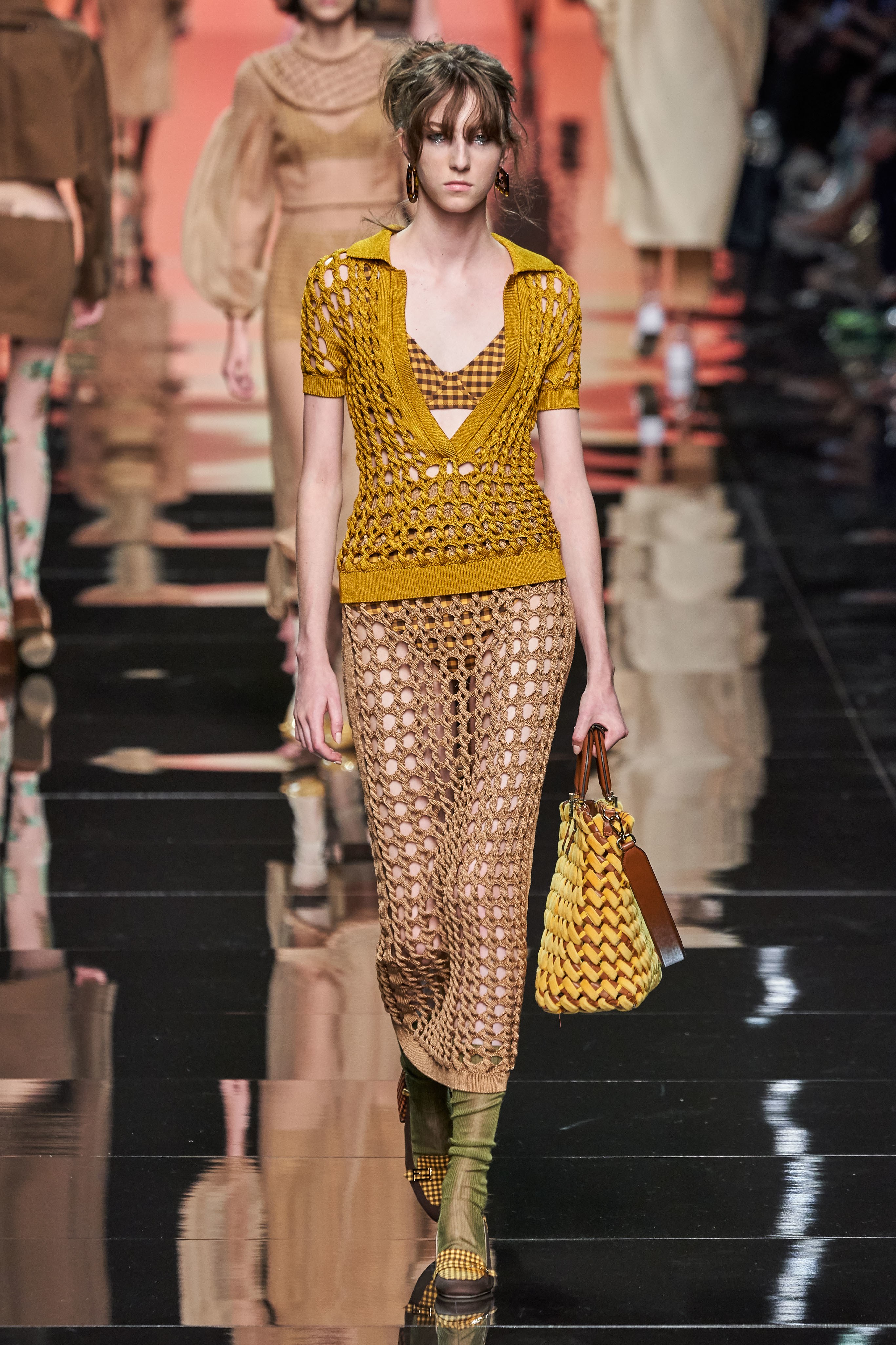 Fendi Spring Summer 2020 SS2020 trends runway coverage Ready To Wear Vogue crochet