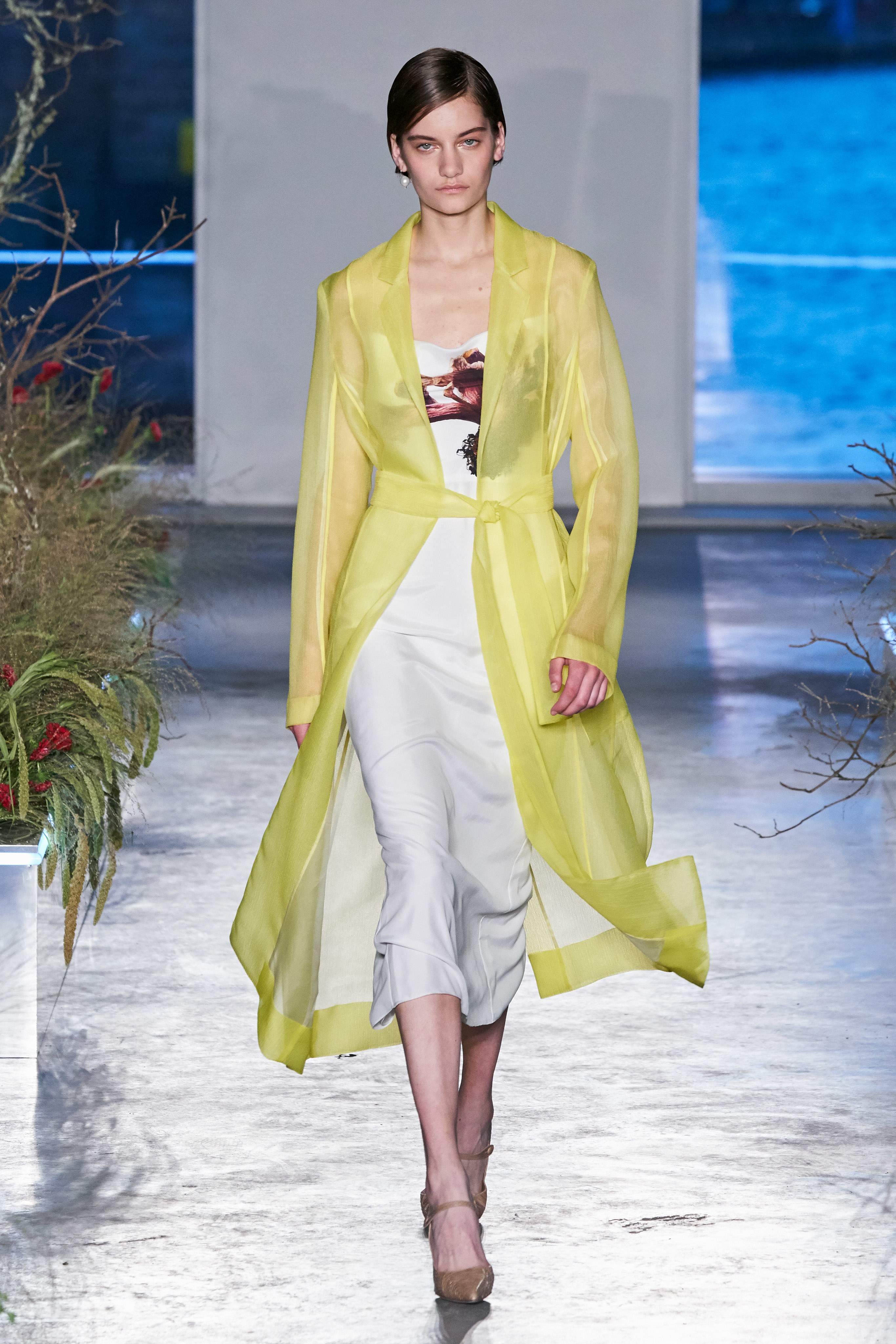Jason Wu Spring Summer 2020 SS2020 trends runway coverage Ready To Wear Vogue yellow monochrome