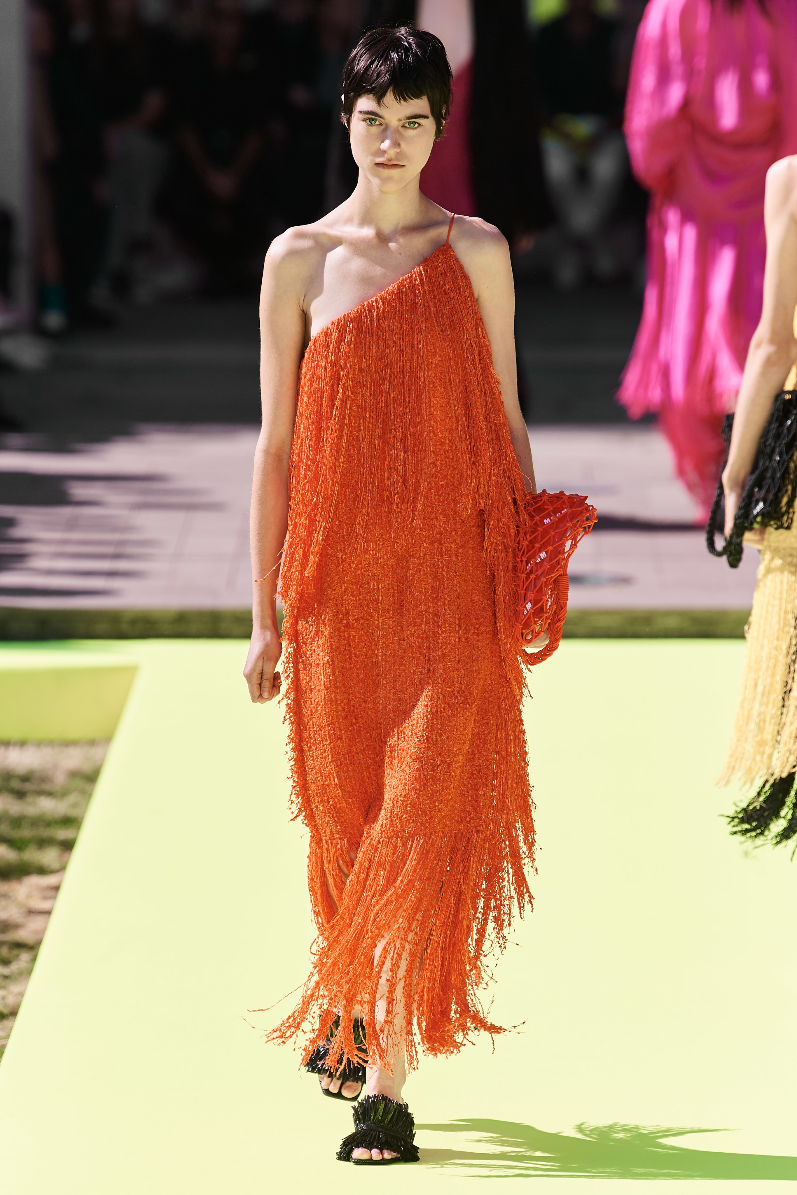 MSGM Spring Summer 2020 SS2020 trends runway coverage Ready To Wear VogueGivenchy Spring Summer 2020 SS2020 trends runway coverage Ready To Wear Vogue monochrome