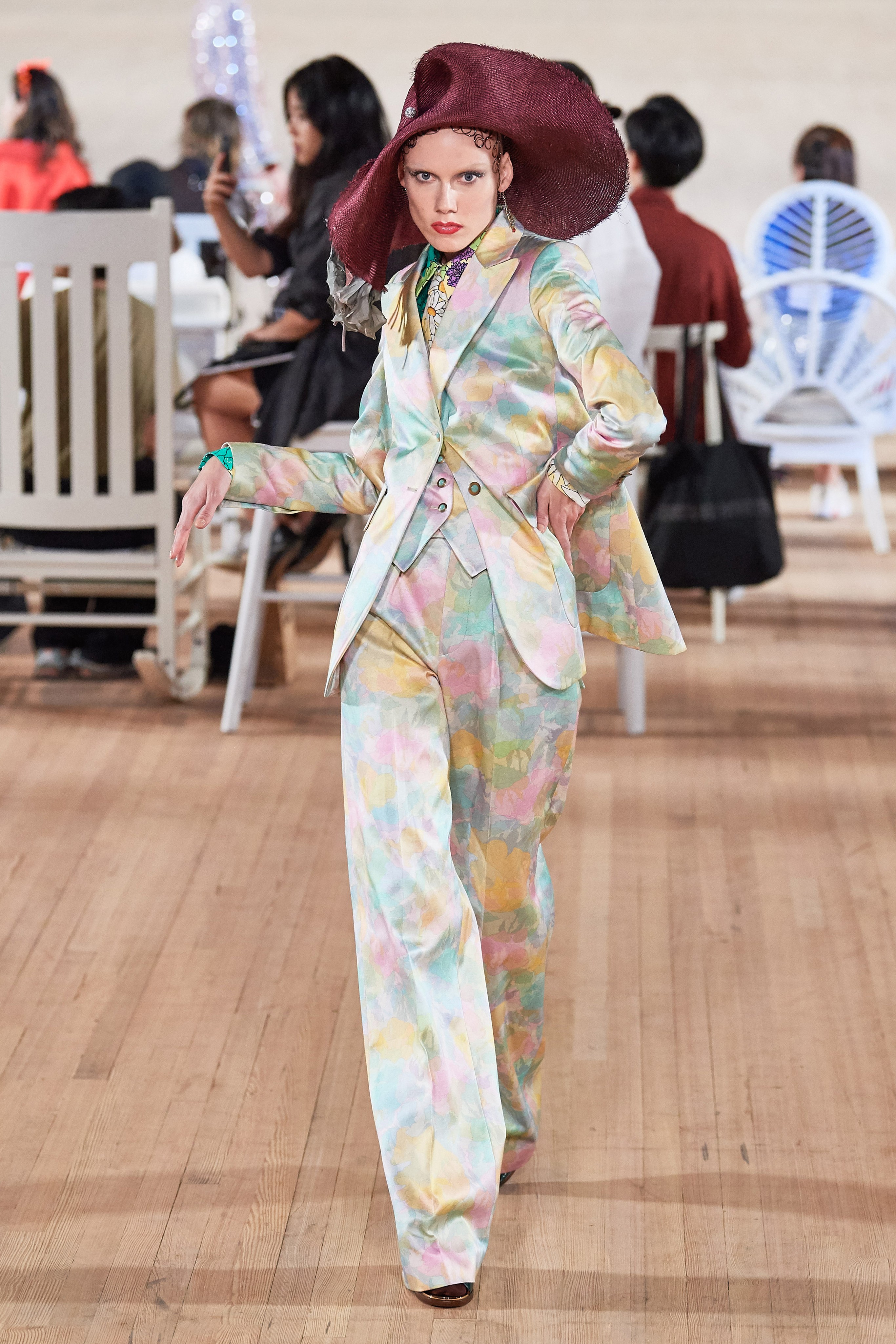 Marc Jacobs Spring Summer 2020 SS2020 trends runway coverage Ready To Wear Vogue Euphoria vest