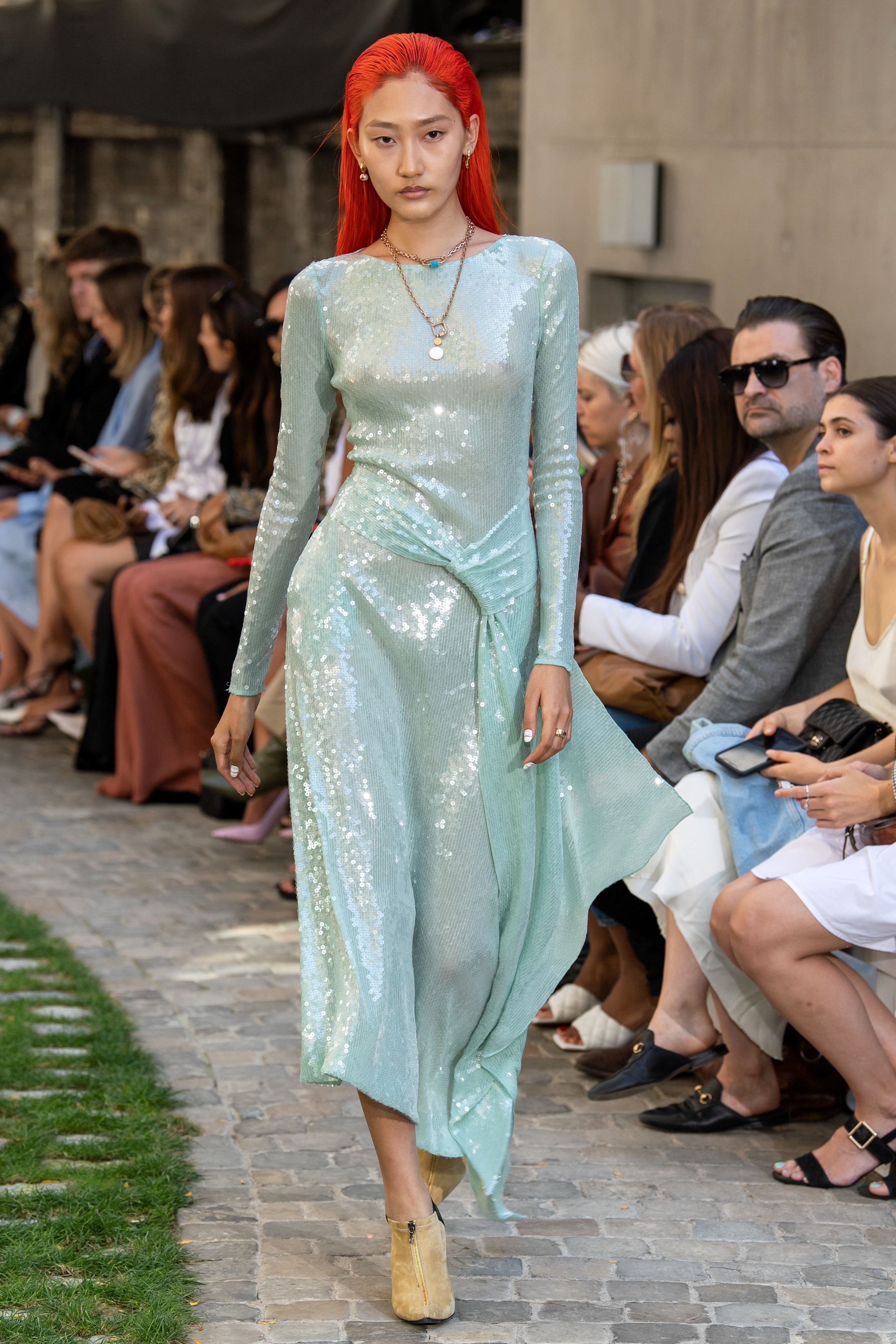 Roland Mouret Spring Summer 2020 SS2020 trends runway coverage Ready To Wear Vogue glitterati
