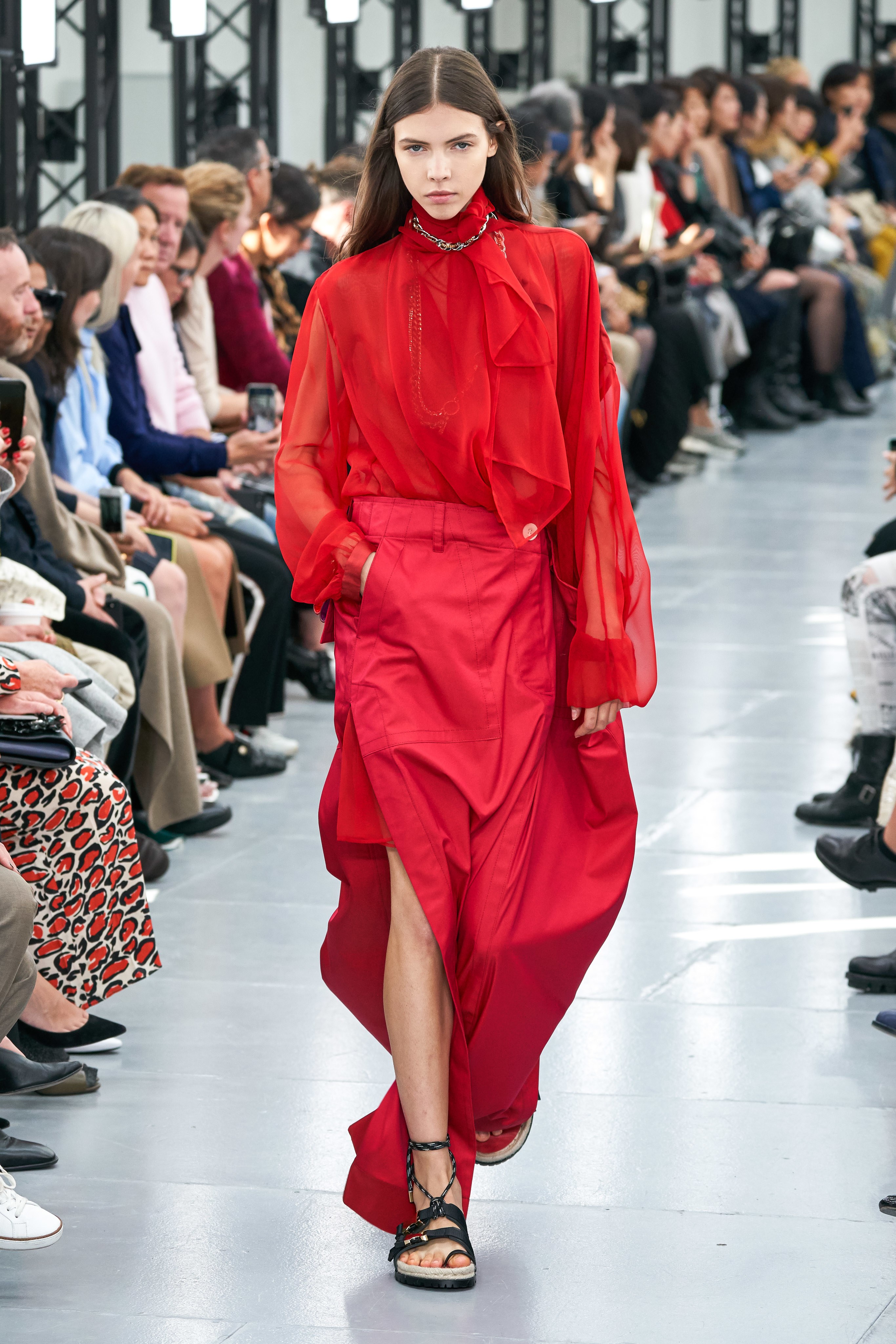 Sacai Spring Summer 2020 SS2020 trends runway coverage Ready To Wear Vogue monochrome