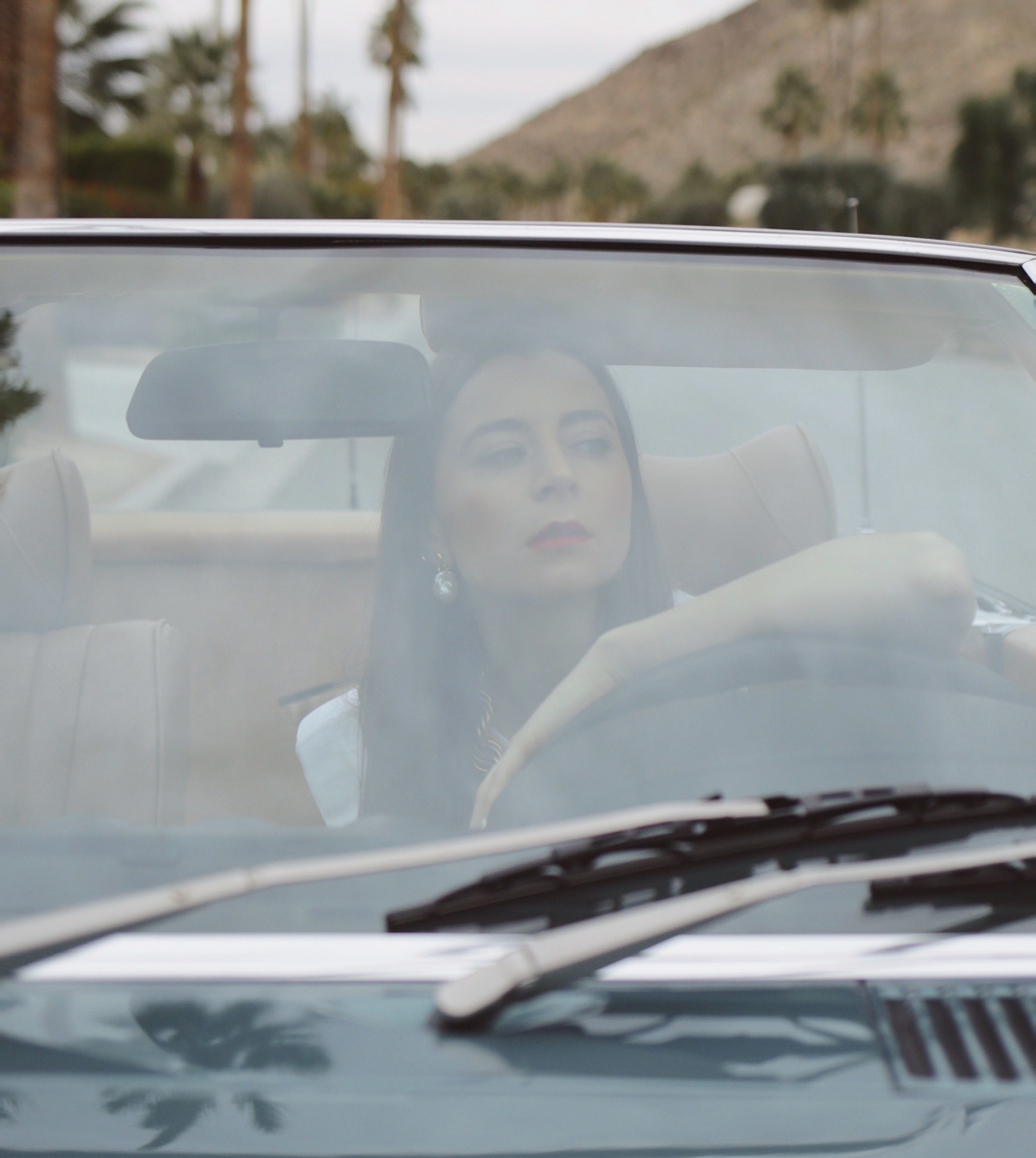 California Dreaming +california + road trip + los angeles + julia comil + modersvp + fashion + editorial + influencer + french + inspiration + palm springs + old car + vintage car