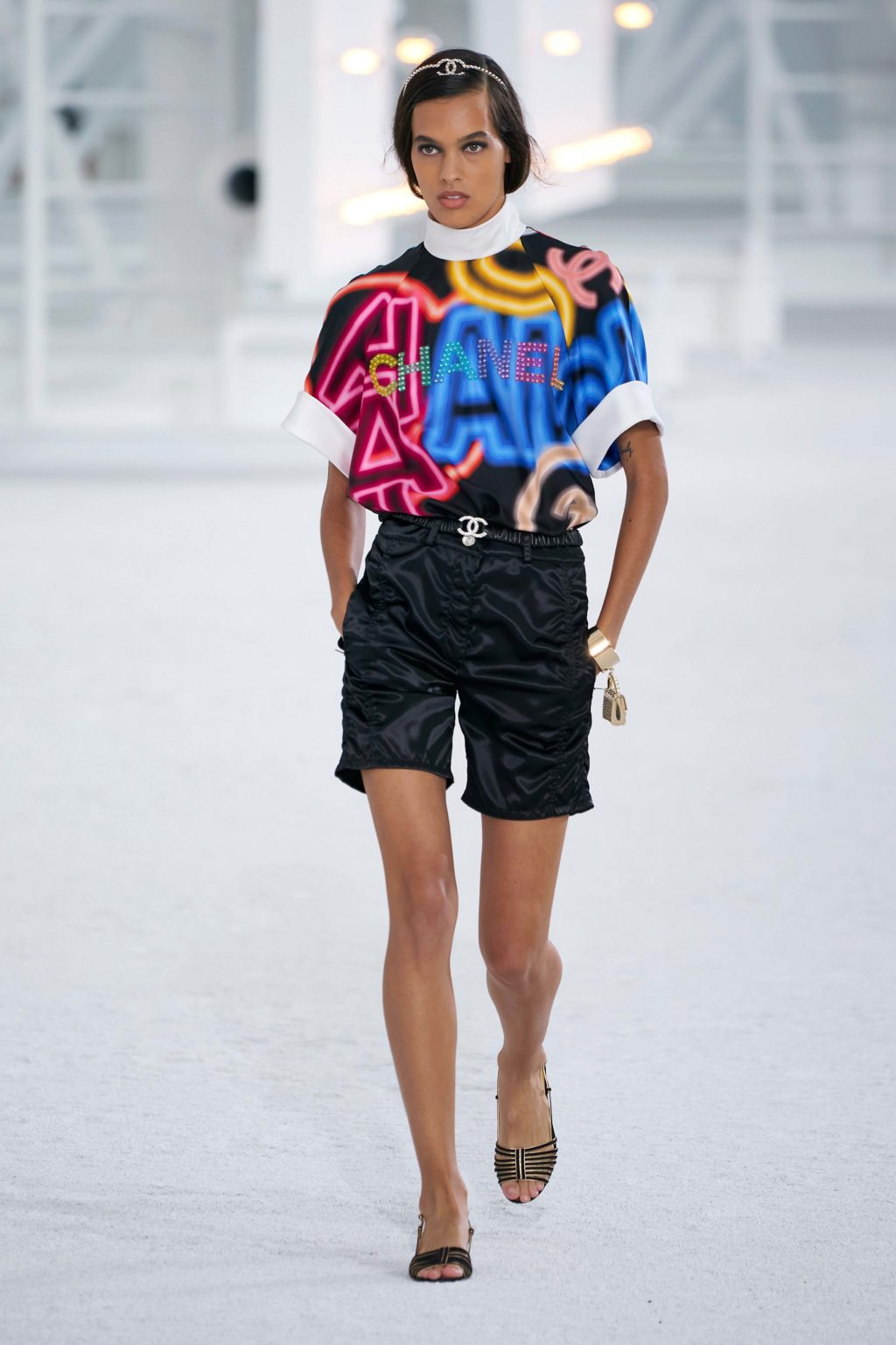 Spring Summer 2021: 15 favorite looks from the runway - Mode Rsvp