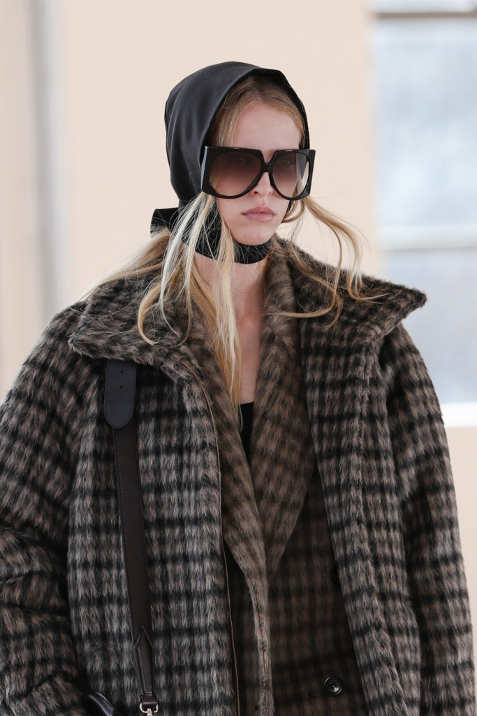 Max Mara best details from the runway Fall Winter 2021 fashion week sunglasses and scarf