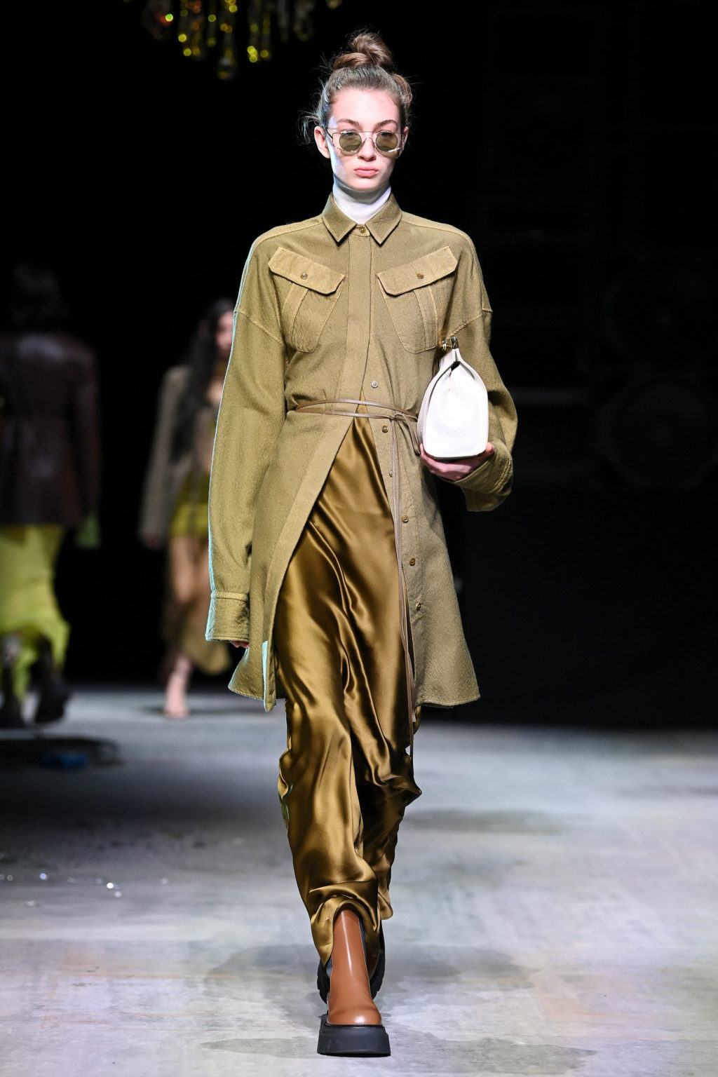 Fall winter 2021 runway report: The 12 best Fall Winter fashion trends ...