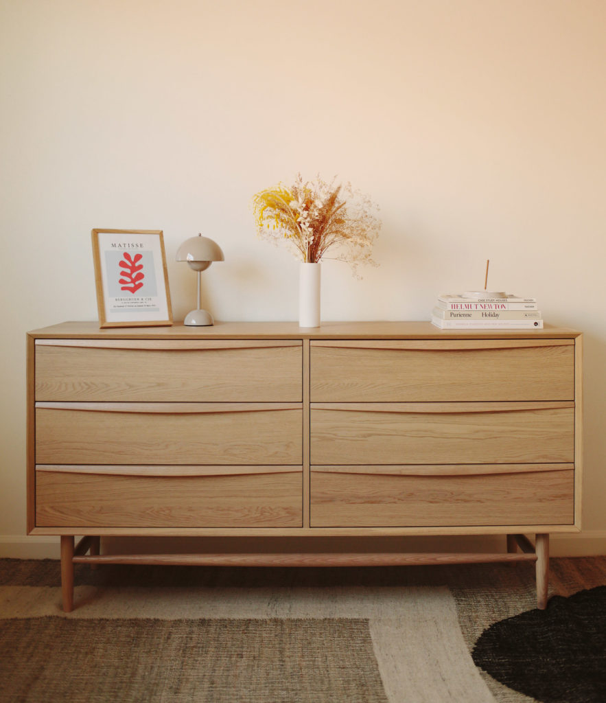 Alyssa mid century modern deals 6 drawer double dresser