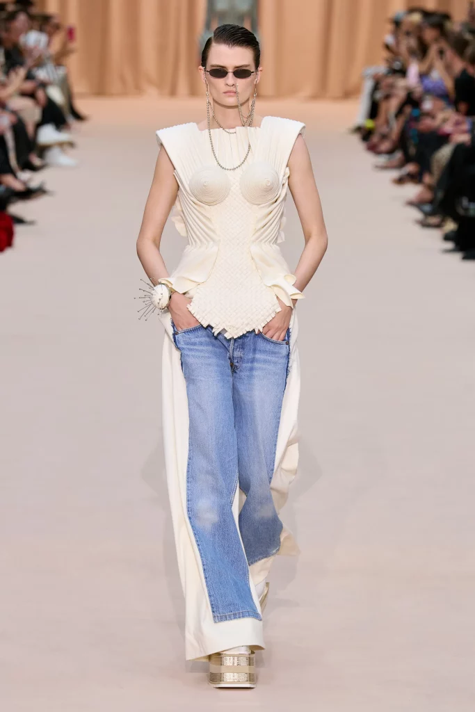 Couture runway report - best couture fall 2022 looks - Vogue RUnway Fall 2022 - jean-paul-gaultier- olivier roustaing denim