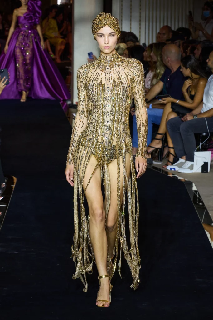 Couture runway report - best couture fall 2022 looks - Vogue Runway Fall 2022 - zuhair-murad