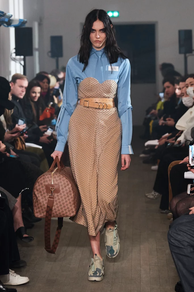 Top 10 fashion trends Fall Winter 2022 2023 -rokh-fall-2022-ready-to-wear-paris-credit-isidore-montag-gorunway women tie