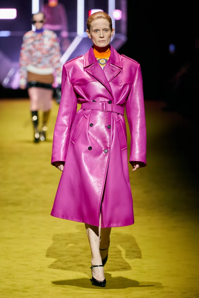 Runway Fall Winter 2022 2023 Best fashion trends barbie core trend hot pink-prada-fall-2022-ready-to-wear-milan-credit-alessandro-lucioni-gorunway