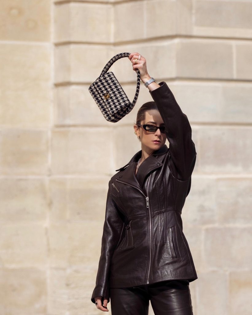 nico tweed baguette bag anine bing raven brown biker jacket heavy fall winter 2022 julia comil paris fashion week captured by Raimonda Kulikauskiene