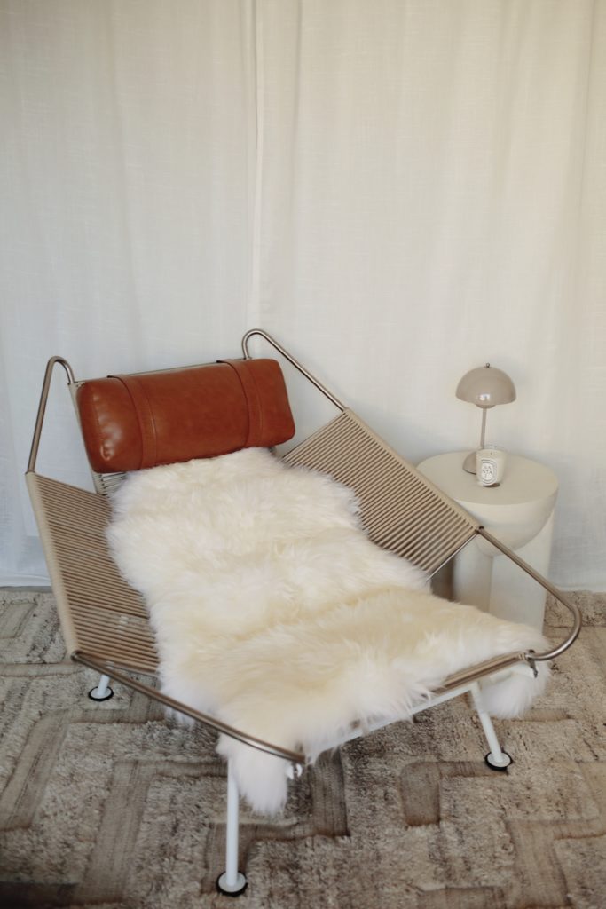 Review of The Flag Halyard Chair Replica by Rove Concepts. By Julia Comil. Flag Halyard Lounge Chair in Trento Morocco: caramel brown white