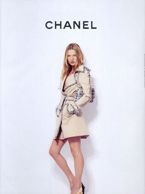 Kate Moss Chanel Spring 2004 shot by Karl Lagerfeld - Best Chanel Fashion Campaigns shot by Karl Lagerfeld 2000s fashion