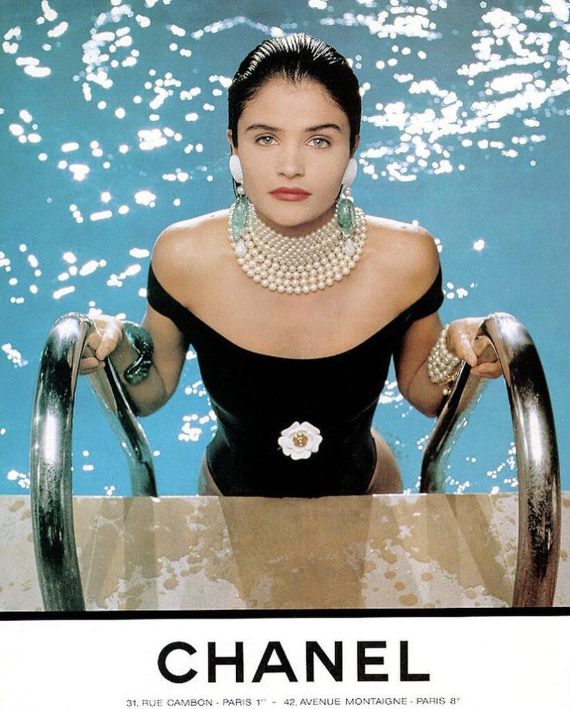 helena christensen chanel campaign pool shot by Karl Lagerfeld 1990s