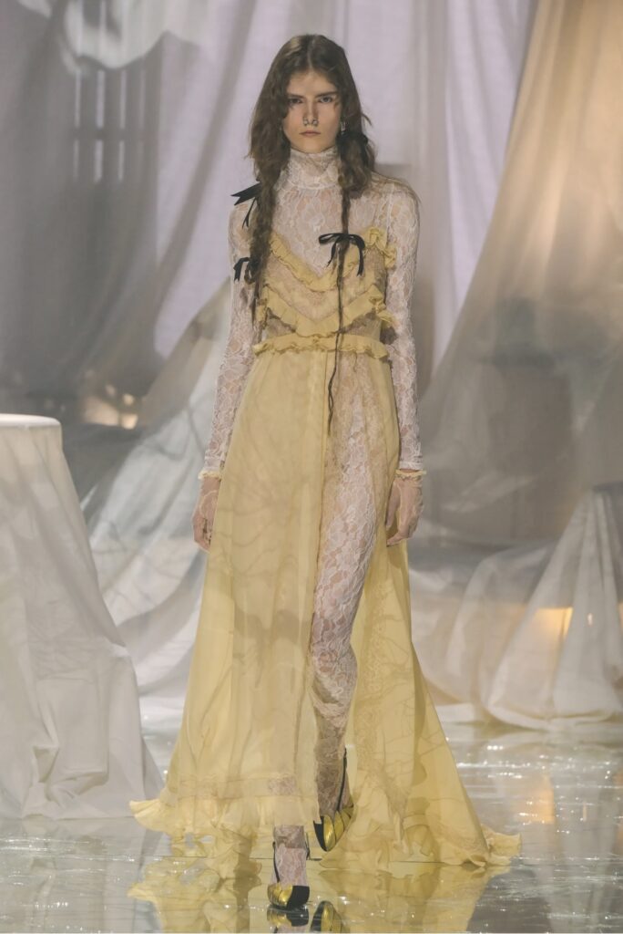 SS25 Lace runway trends best of fashion trends 2025 Valentino