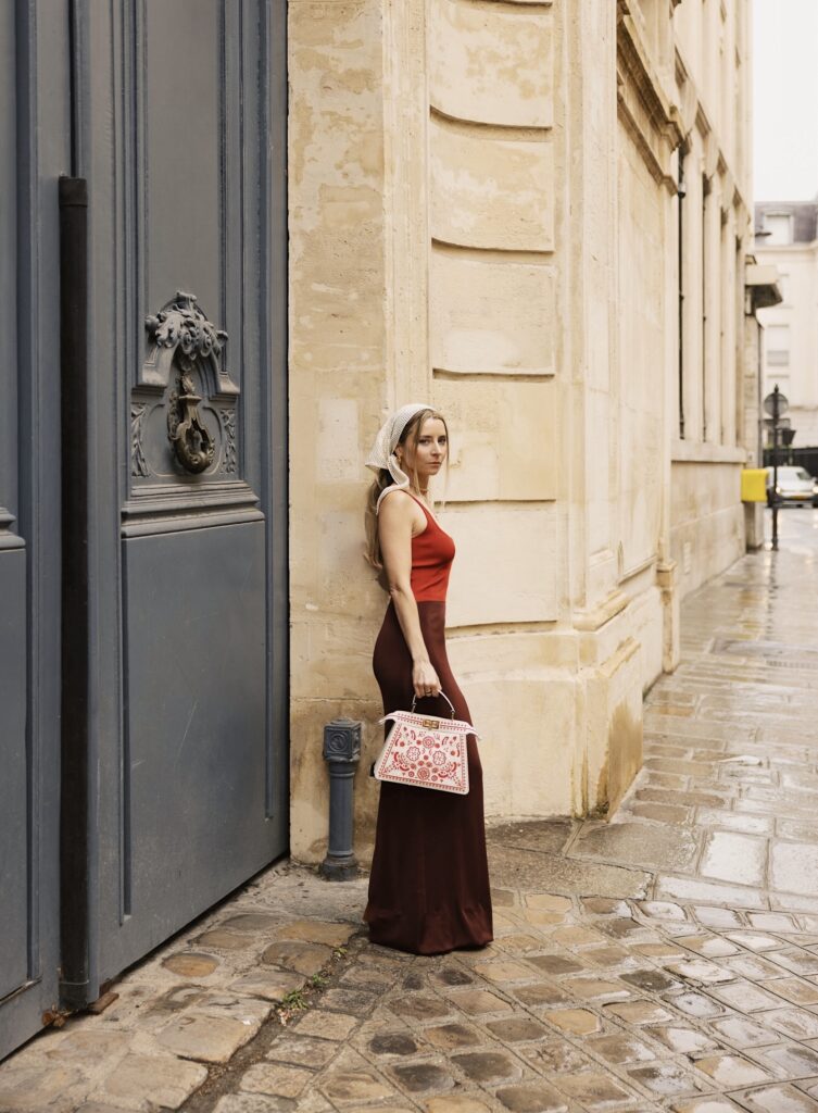 paris couture week crochet scarf and tank dress and canva bag fendi peekaboo summer haute couture paris fashion week
