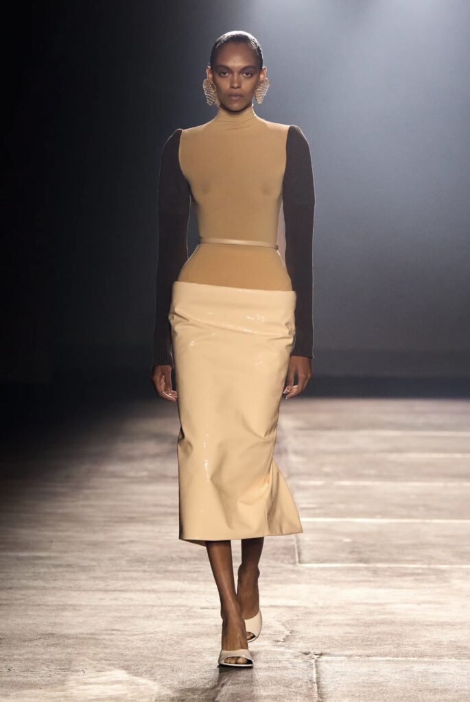 Best Fashion Trends Spring 2026 that are incredibly chic Mugler
